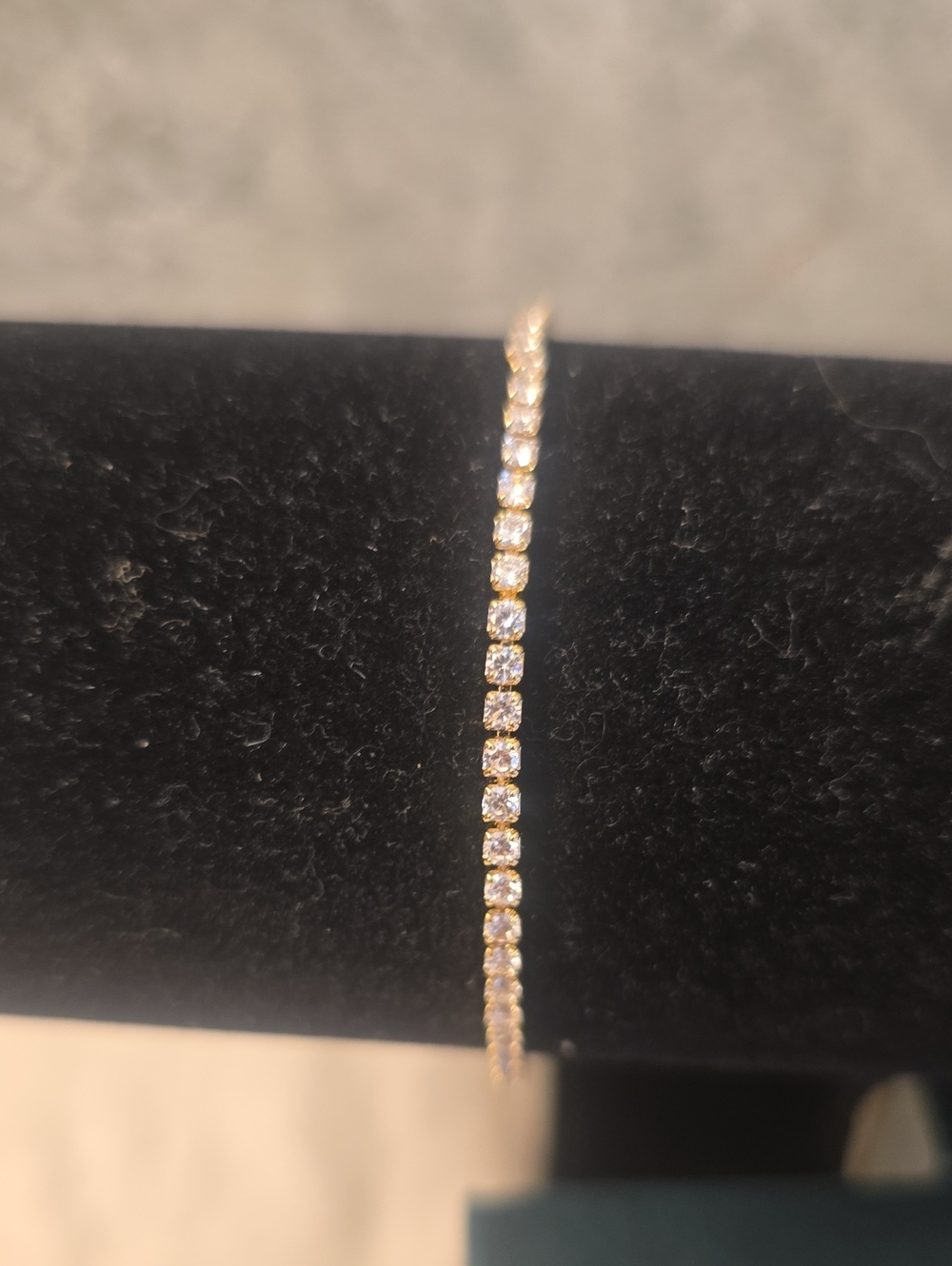 Pavoi 14K Gold Plated Tennis Bracelet Cubic Zirconia - NIB - Picture 2 of 6